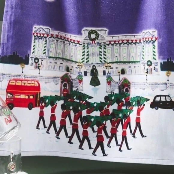 NWT | Anthropologie Holiday in the City Tea Towel London - Picture 2 of 2